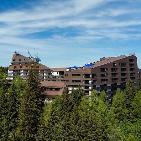 Alpin Resort Hotel Poiana Brasov Exterior photo